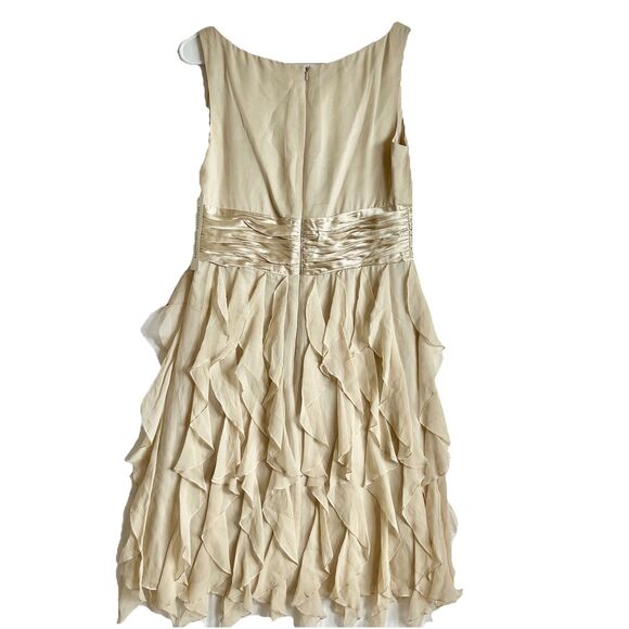 Maggy london V Neck silk dress fairy Sz 8 Summer Ruffle - Picture 2 of 9